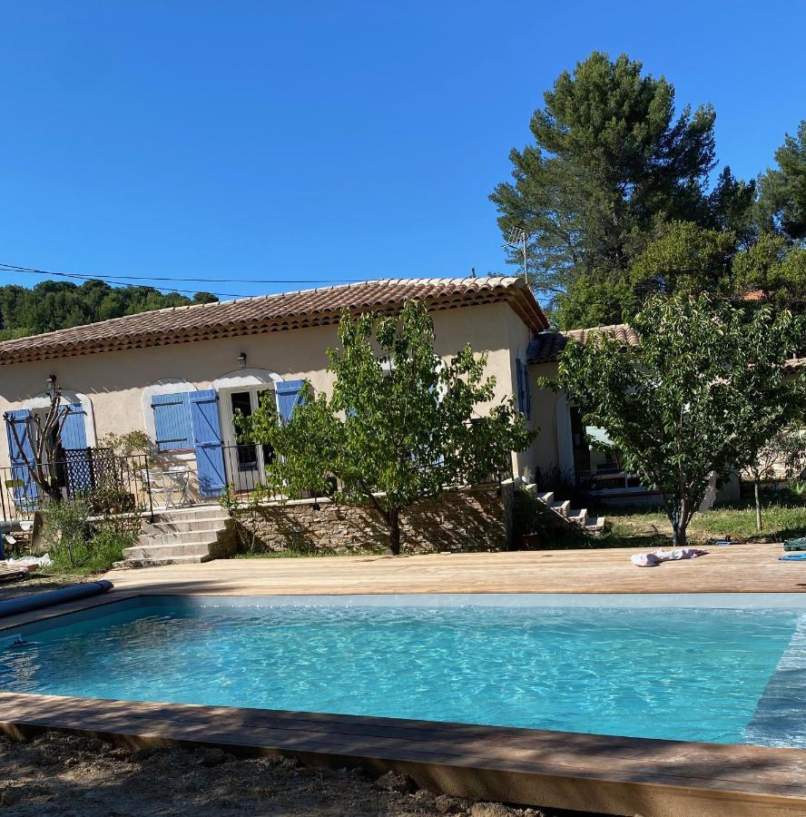 Roquevaire Les Manaux En Provence Bed & Breakfast エクステリア 写真