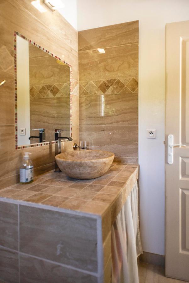 Roquevaire Les Manaux En Provence Bed & Breakfast エクステリア 写真
