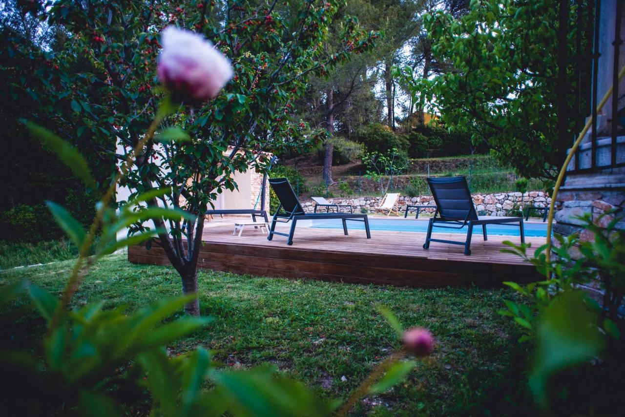 Roquevaire Les Manaux En Provence Bed & Breakfast エクステリア 写真