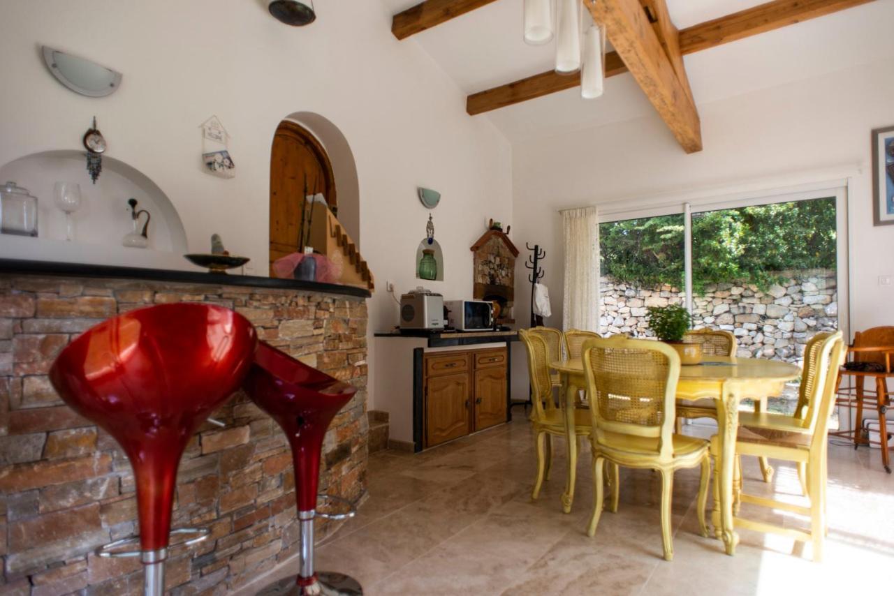 Roquevaire Les Manaux En Provence Bed & Breakfast エクステリア 写真
